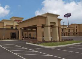 Hampton Inn Columbus-South 2