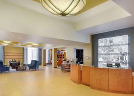 DoubleTree by Hilton Richmond Airport 4