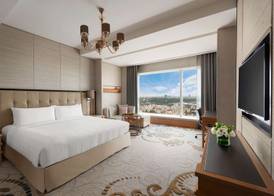 Shangri-La Bengaluru 4