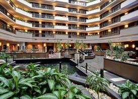 Embassy Suites by Hilton Dulles Airport 5