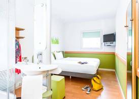 ibis budget Saint-Quentin Centre Gare 5