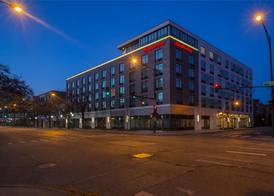Hampton Inn Chicago North/Loyola Station, IL 5