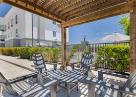 Hampton Inn Pleasanton 2