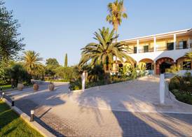Paradise Hotel Corfu 3