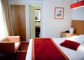 Westside Arc de Triomphe Hotel 4