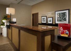Hampton Inn & Suites San Antonio-Downtown/Market Square 5