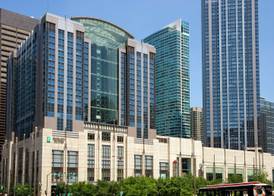 Embassy Suites by Hilton Chicago Magnificent Mile 4