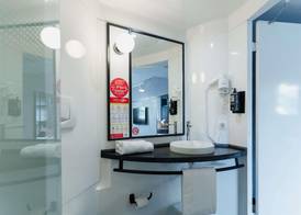 Ibis Hotel Alicante 5