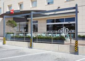 Ibis Elche 3