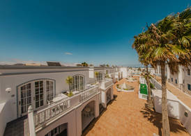 Apartamentos Corona Mar- Select Adults 2
