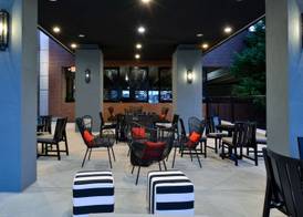 Hampton Inn & Suites Greensboro Downtown, Nc 3