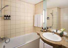 NH Budapest City 4