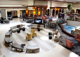 DoubleTree by Hilton Detroit - Dearborn 5