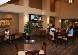 Hampton Inn & Suites West Point 5