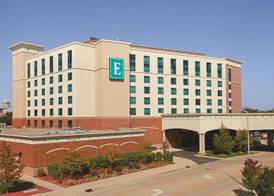 Embassy Suites by Hilton E Peoria Riverfront Conf Center 5