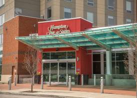 Hampton Inn & Suites Erie Bayfront 4