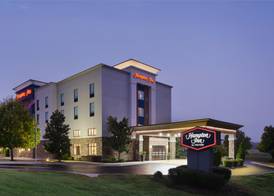 Hampton Inn Waynesboro 2