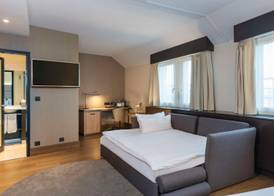 NH Geneva Airport Hotel 2