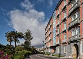 De Bonart Naples, Curio Collection By Hilton 2