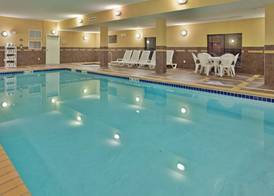 Hampton Inn & Suites Watertown 4