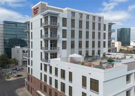 Hampton Inn & Suites Austin @ The University/Capitol, TX 4