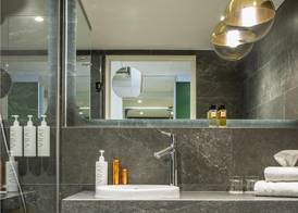 Hôtel Kyriad Prestige Paris Asnieres 2