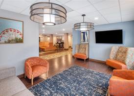 Hampton Inn Portland East 5