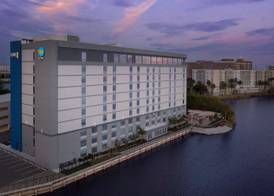 Home2 Suites By Hilton Miami Airport South Blue Lagoon 5