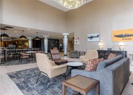 DoubleTree by Hilton Hotel Savannah Airport 3