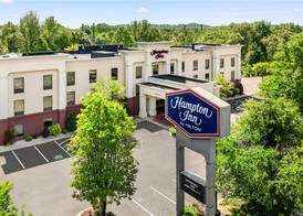 Hampton Inn Elkton 4