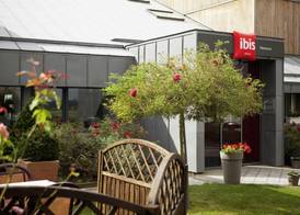 ibis Nemours 3