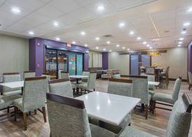 Hampton Inn Cullman 4