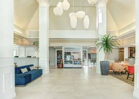 Hilton Garden Inn Lakewood 4