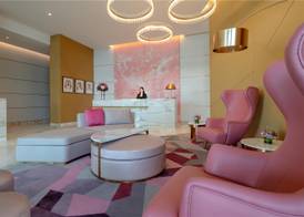Hilton Dubai Creek Hotel & Residences 5