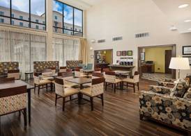 Hampton Inn & Suites Portland/Hillsboro-Evergreen Park 4
