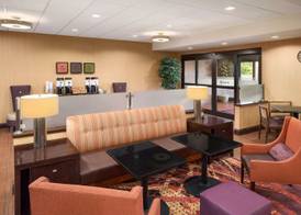 Hampton Inn Belle Vernon 4