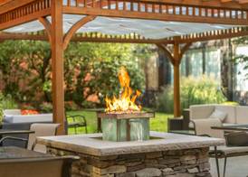 DoubleTree by Hilton Boston Andover 4