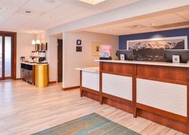 Hampton Inn Seattle-Airport 5