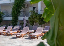 Mojo Hotel 2