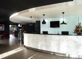 ibis Swansea 2