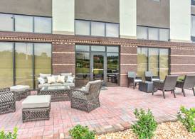 Hampton Inn & Suites Macon I-475 2