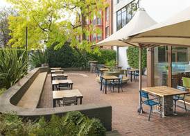 DoubleTree by Hilton London - Hyde Park 4