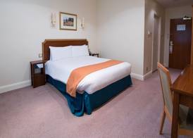 Holiday Inn CORBY KETTERING HOTEL & SPA by IHG 5