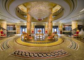 Royal Rose Hotel Abu Dhabi, Curio Collection by Hilton 5