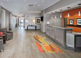 Hampton Inn by Hilton Calgary Airport North 2