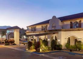 Embassy Suites by Hilton Palm Desert 2
