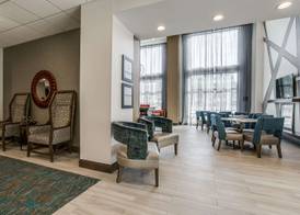 Hampton Inn & Suites Dallas-Central Expy/North Park Area 4