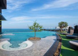 Hilton Pattaya 4