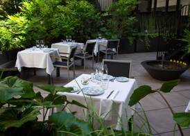 Atocha Hotel Madrid, Tapestry Collection by Hilton 3