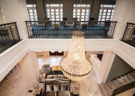 Redmont Hotel Birmingham,Curio Collection by Hilton 4